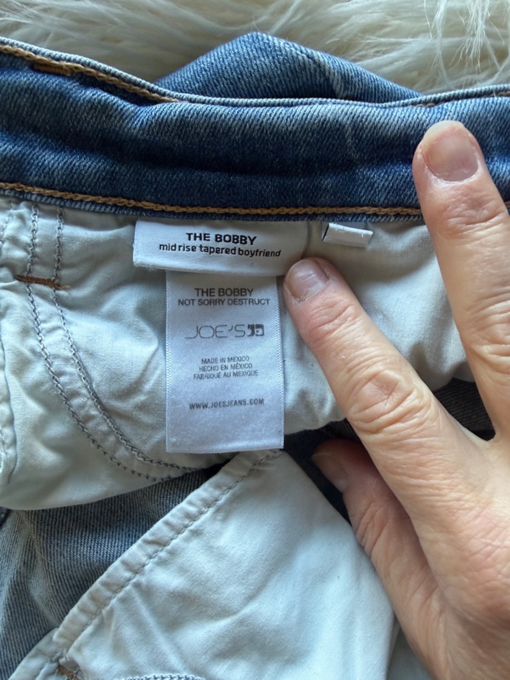 Joe's Jeans The Bobby Mid Rise Tapered Boyfriend Jeans - Blue